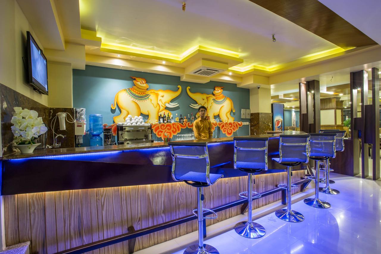 Yatri Suites And Spa Kathmandu Exterior photo