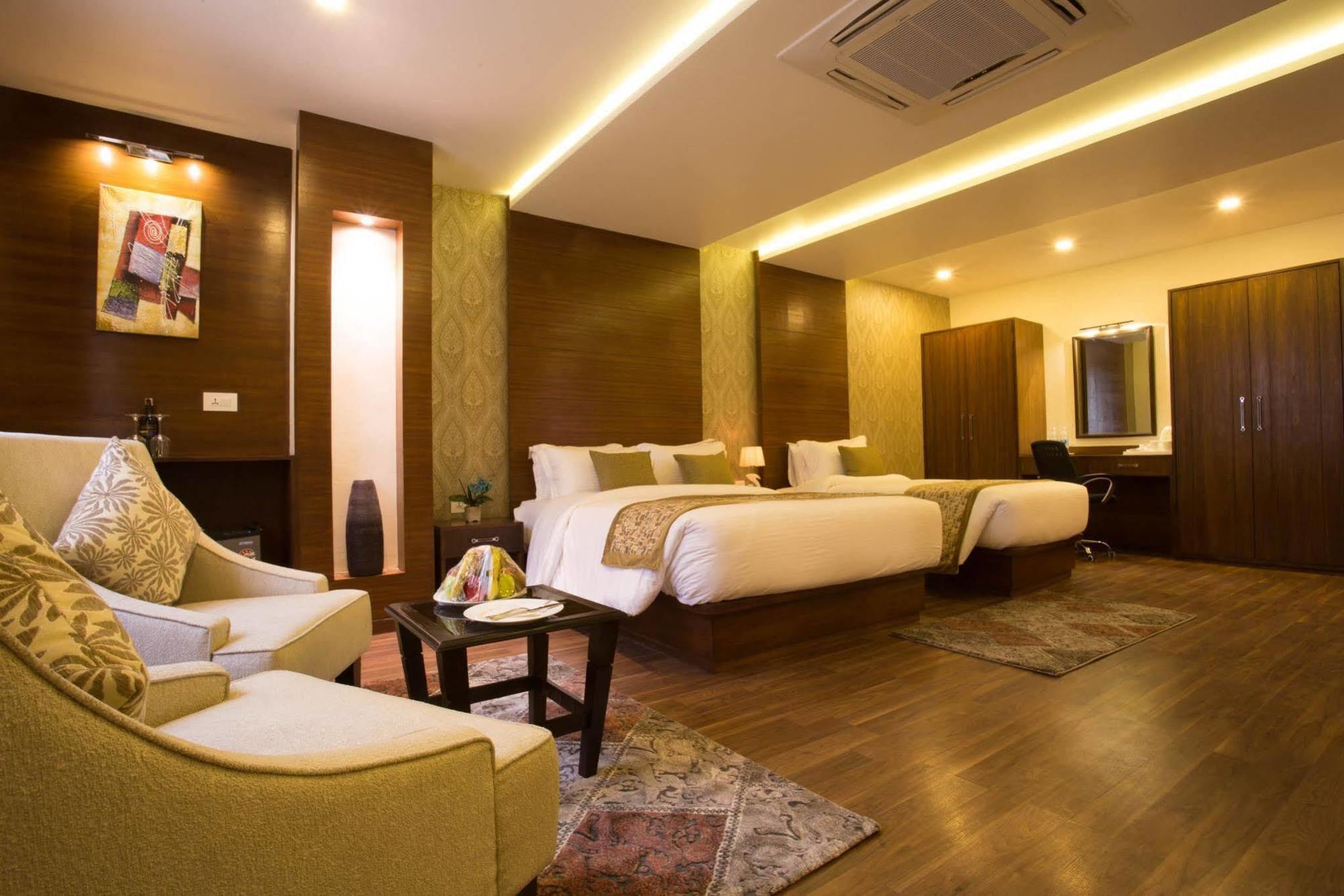 Yatri Suites And Spa Kathmandu Exterior photo